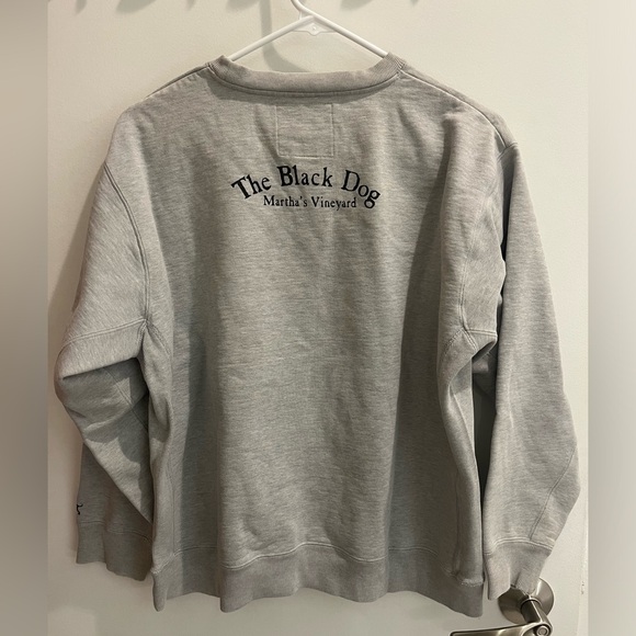 The Black Dog Sweatshirt in Gray - Picture 6 of 7